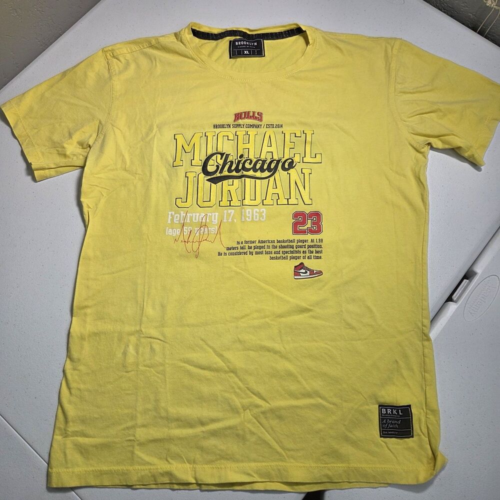 ​Michael Jordan Chicago Bulls T-Shirt Mens XL Yellow Brooklyn Supply Co Rap Tee